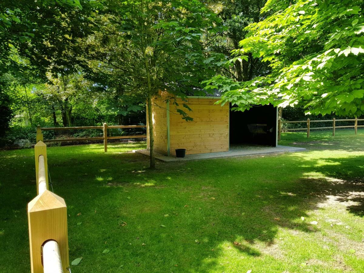 The Two Oaks - Private Garden For Guests Hertsberge Exterior foto